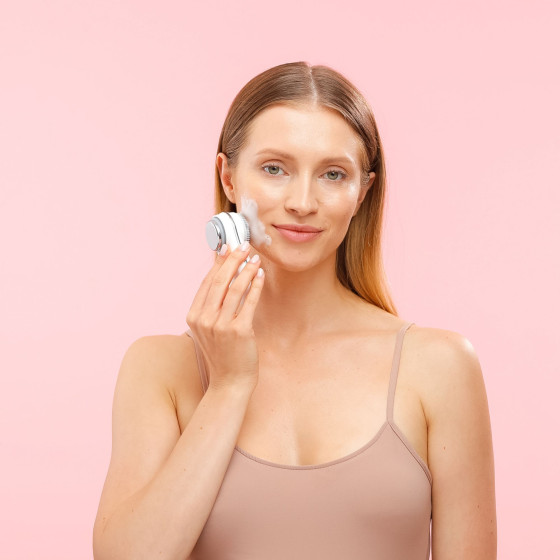 GARETT FACIAL CLEANSING AND CARE